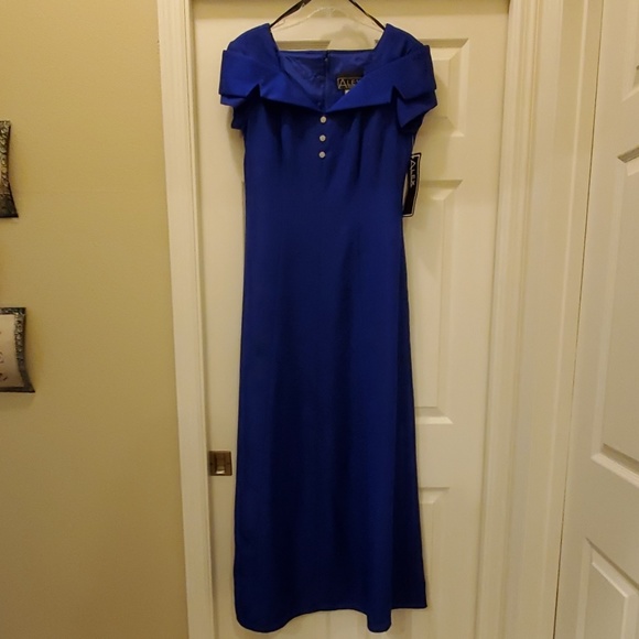 Formal Evening gown by Alex, Royal Blue - Picture 2 of 6